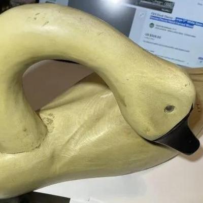 VINTAGE Large 17" White Swan/Goose Wooden Decoy Hand Carved 18" Long in Good Preowned Condition.