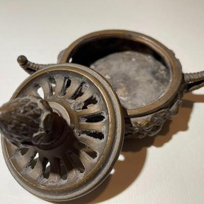 Antique Bronze/Brass Heavy Incense Burner 3.25" x 4.5" x 2.5" tall Preowned from an Estate as Pictured. No Base Markings.