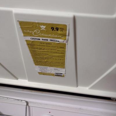 Citation 9.9 cubic foot Freezer Chest in Working Condition