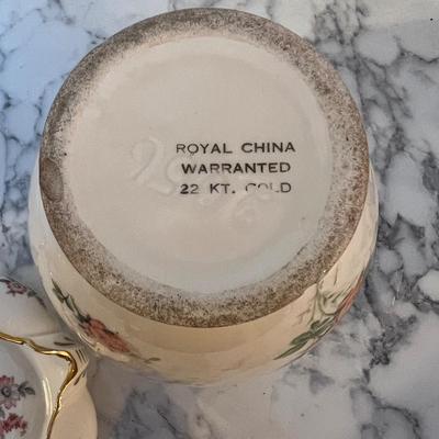 Decorative Porcelain Vase and Bowl