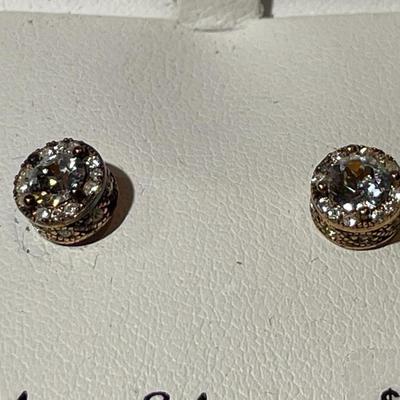 Vintage Pair of Diamond Essence Swarovski & Genuine Diamond Sterling Silver Stud Earrings as Pictured.