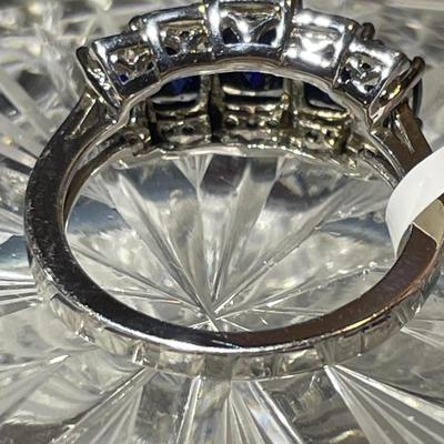 Vintage Never Worn Sterling Silver Fashion Spinel Synthetic Sapphire Ring Size-7 in Very Good Condition.