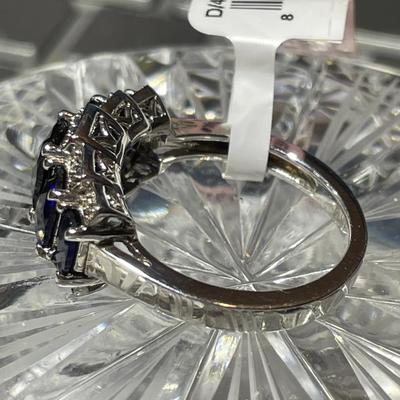 Vintage Never Worn Sterling Silver Fashion Spinel Synthetic Sapphire Ring Size-7 in Very Good Condition.