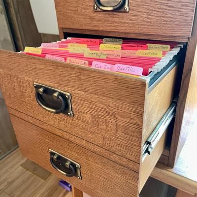 236 BASSETT 2 DRAWER OAK FILING CABINET