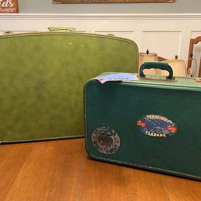 Vintage Hard Suitcases (green)
