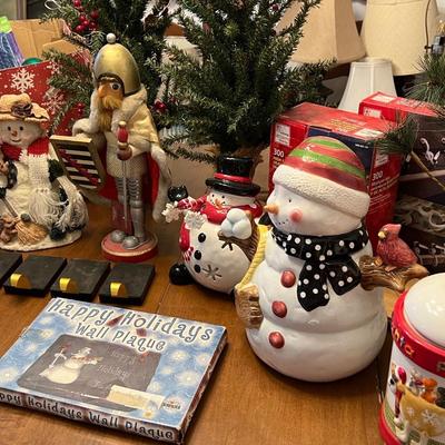 Holiday Lot 1