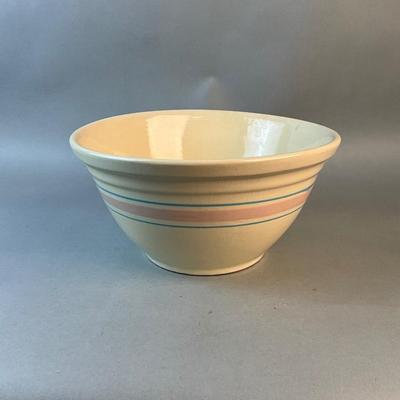 1205 Vintage McCoy Ovenware Mixing Bowl