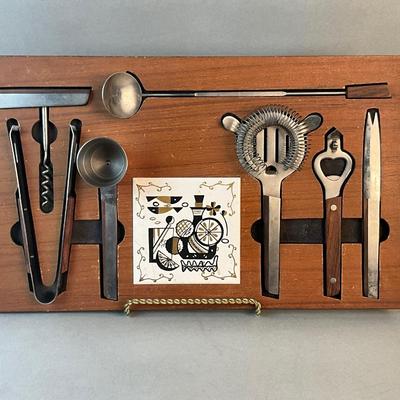 1209 Mid Century Modern Bar Cocktail Set