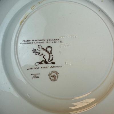 1419 Set of Wedgwood Mary Baldwin College Plates with Birthplace of Richard Henry Lee