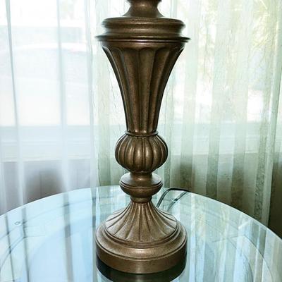 242 TABLE LAMP & SHADE 30" TALL 3 WAY SOCKET