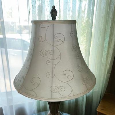 242 TABLE LAMP & SHADE 30" TALL 3 WAY SOCKET
