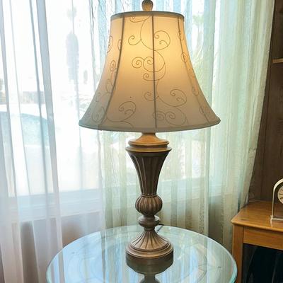 242 TABLE LAMP & SHADE 30" TALL 3 WAY SOCKET
