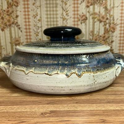 254 HAND THROWN COVERED CASSEROLE POTTERY