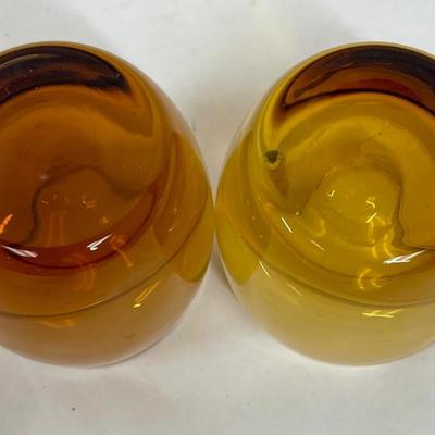 2 Amber candleholders with clear bottom