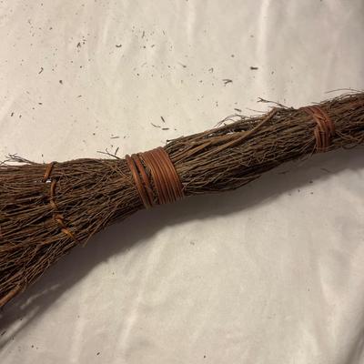 Collection of Woven Baskets and More (LR-MG)
