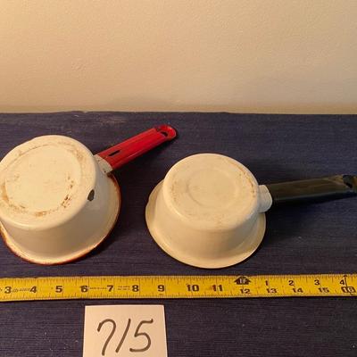 Vintage Small Emanuel Ware Pans