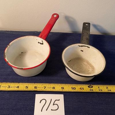 Vintage Small Emanuel Ware Pans