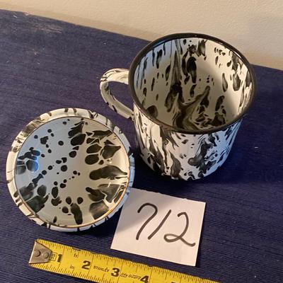 Emanuel Splatter Mug with Lid
