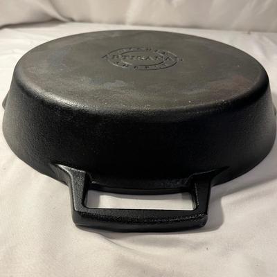 Artisanal Cast Iron Skillet (K-MG)