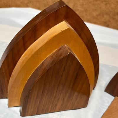 Book ends & Key rack
