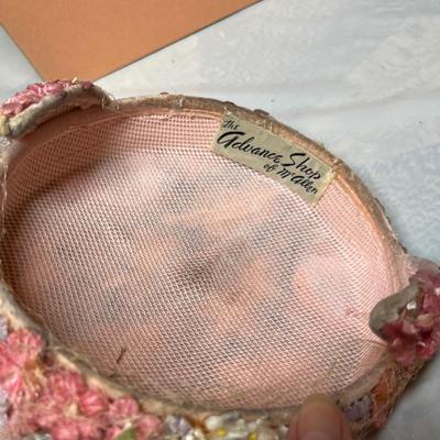 Lot of 3 women's hats
