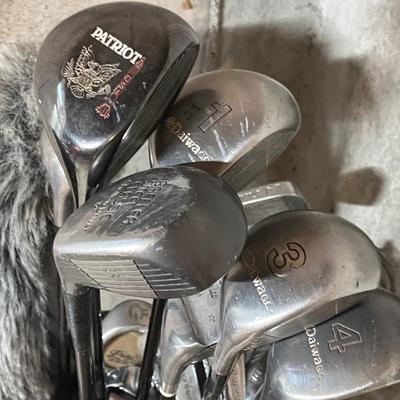 Set of mixed clubs
