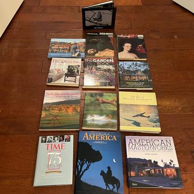 ‘A Day in the Life of America’ & More Coffee Table Books (D-RG)