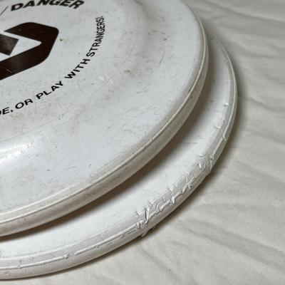 Vintage monfort frisbees