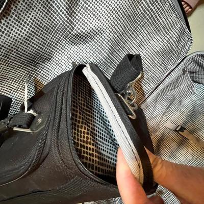 Rolling suit case