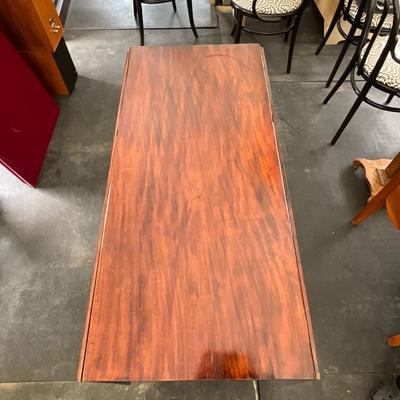 Lot# 045 Vintage Drop-Leaf Table