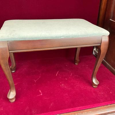 Lot# 030. Queen Anne Style Upholstered Stool