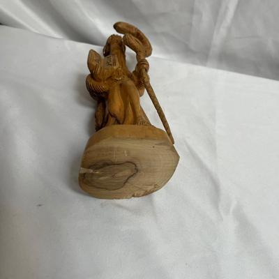 Carved Wooden Figurines & More (LR-MG)