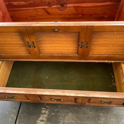 Lot# 032 Vintage Lane Hope Chest with Drawers