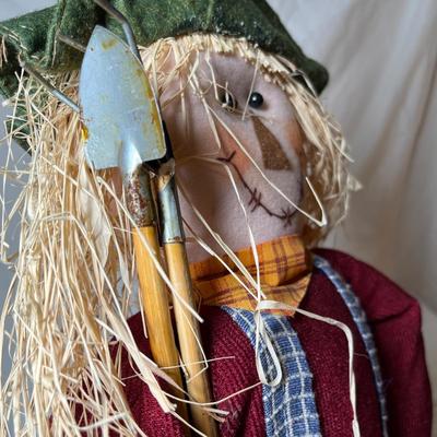 Scarecrow figure