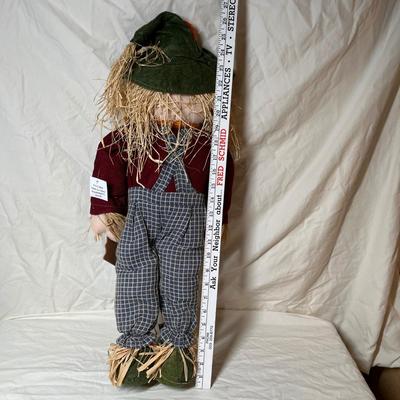 Scarecrow figure