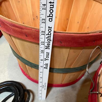 Baskets & wiring