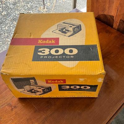Lot# 041 Vintage Kodak 300 Projector