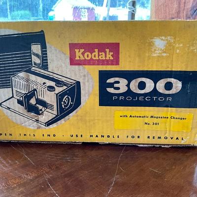 Lot# 041 Vintage Kodak 300 Projector