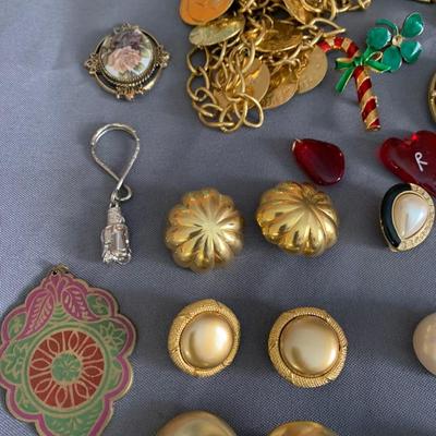 Huge Costume Jewelry Lot