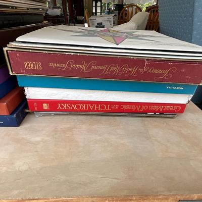 Lot# 050. Large Lot of Vintage Albums