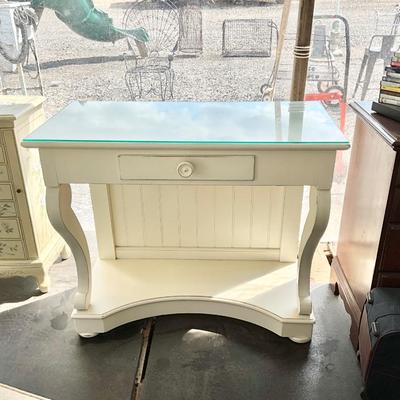 Lot# 053 White Glass Top Vanity / Desk