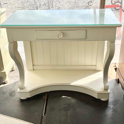 Lot# 053 White Glass Top Vanity / Desk