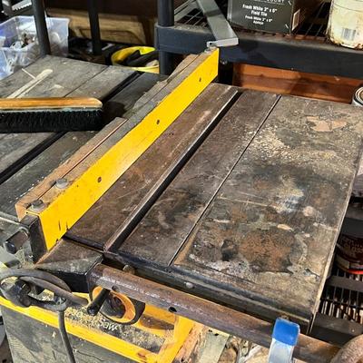 Woodworking Equipment and Hand Tools Lot (basement)