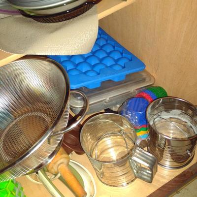 Collection of Kitchen Goods- Cookware, Bakeware, Dishes, Utensils, etc.