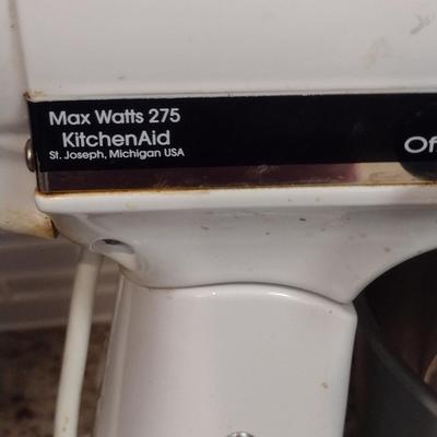KitchenAid Classic Plus 275 Watt Mixer with Whisk, Dough Hook, and Paddle Attachments