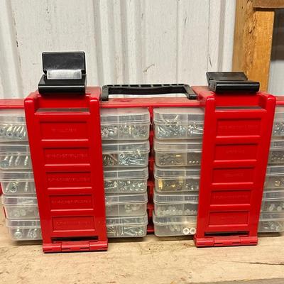 279 STORAGE BOX OF SCREWS AND NAILS