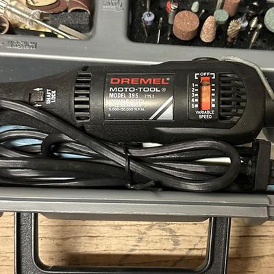 280 DREMEL ROTARY TOOL WITH BOX BITS