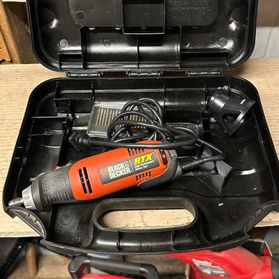 281 BLACK AND DECKER ROTARY TOOL AND CASE