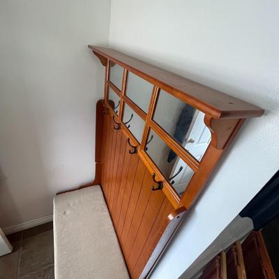 Entry Way Storage Bench