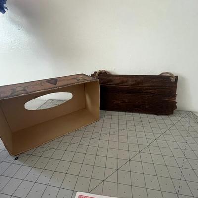 Tissue Box, Wall Decor Board & Artificial Flowers Bunch